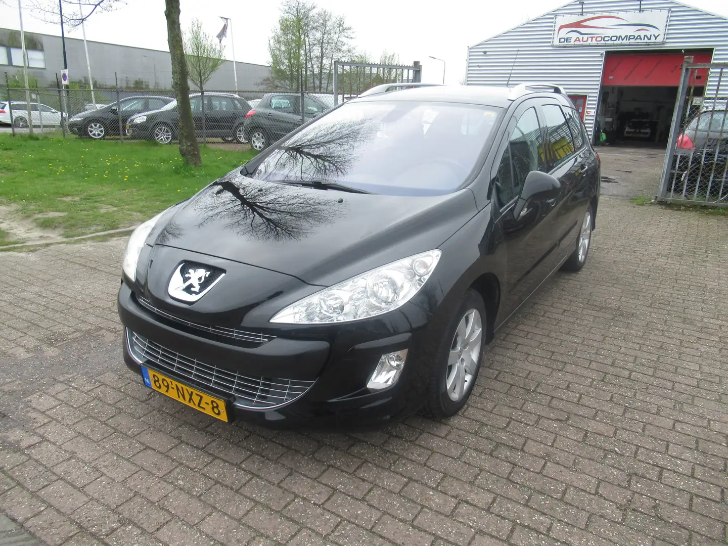 Peugeot 308 SW 1.6 VTi XT 2e Eigenaar 7 Pers Zwart - 2