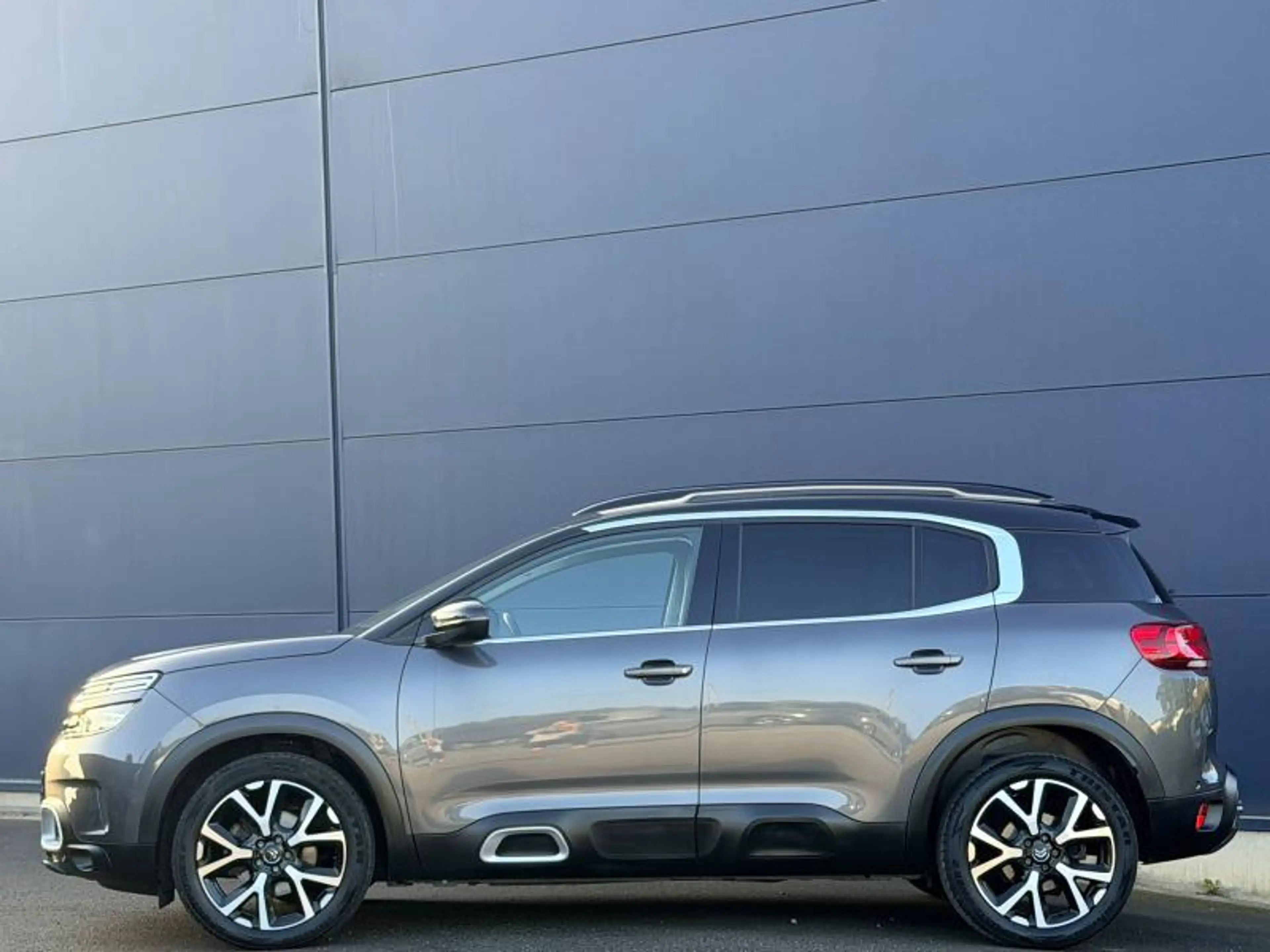 Citroen C5 Aircross Shine / 1.5 BlueHDi / EAT8 — photo 3