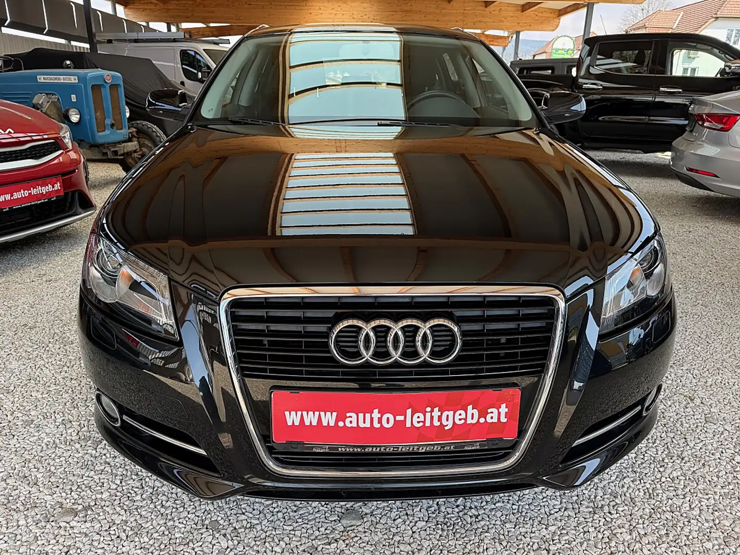 Audi A3 SB 1,4 TFSI Attraction S-tronic Schwarz - 2