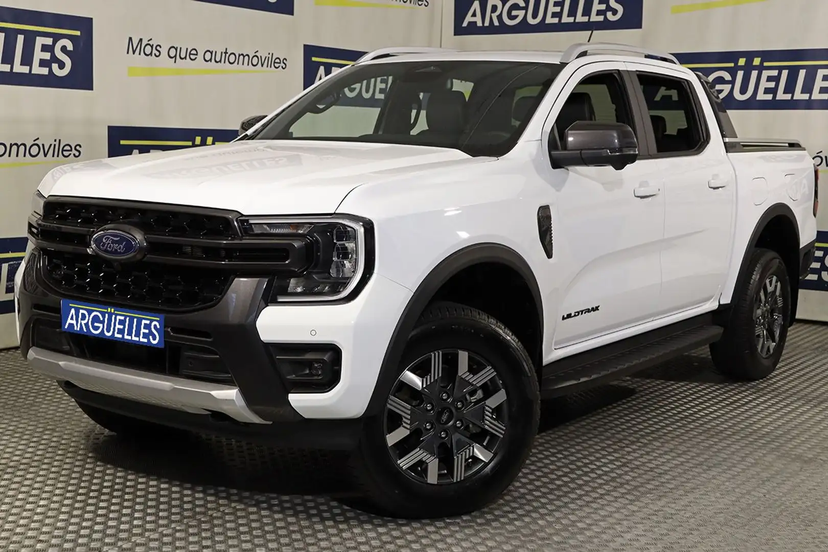 Ford Ranger 2.3 TIVCT PHEV DC Wildtrack e AWD AT 282cv Blanco - 1