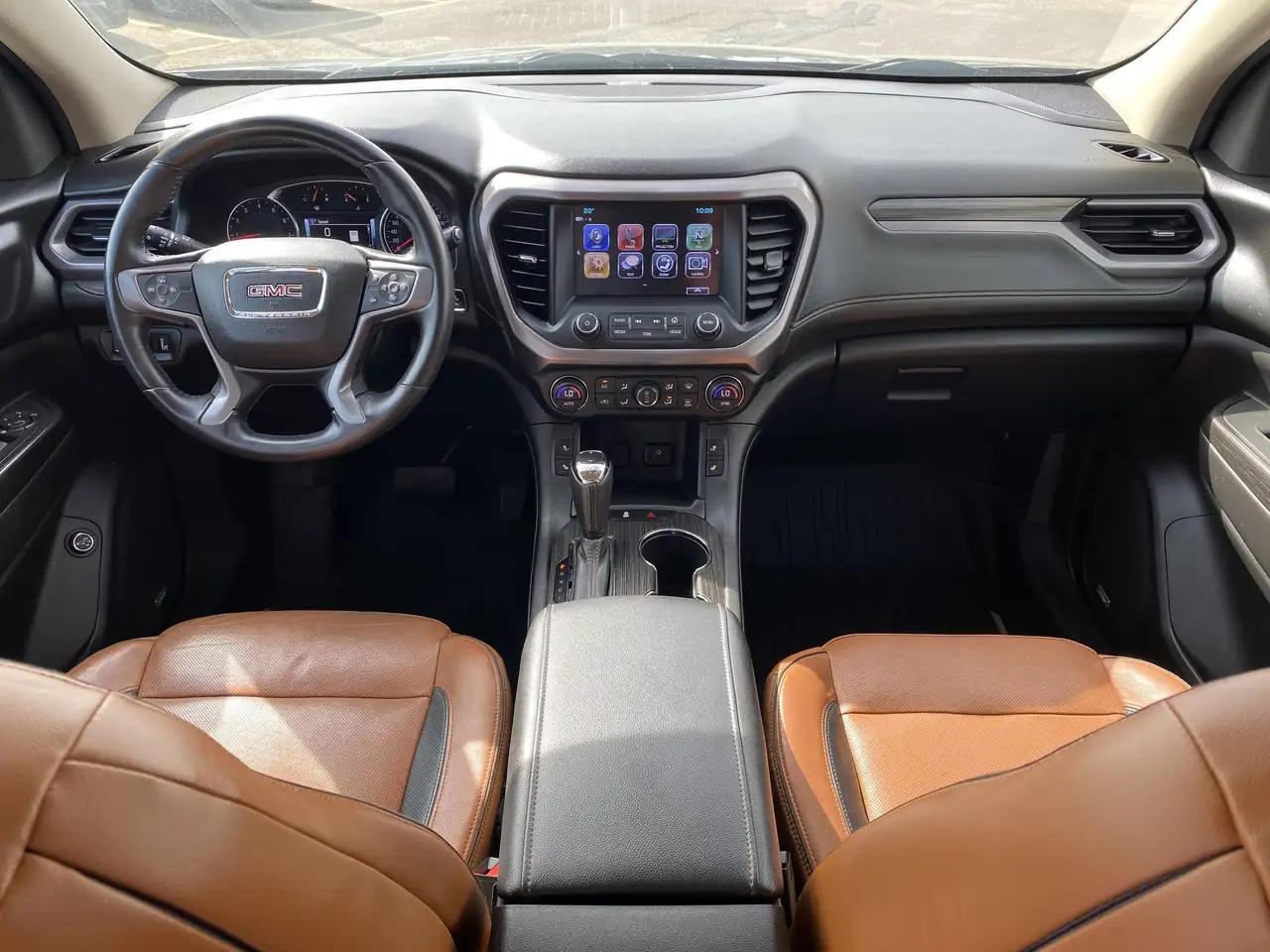 GMC Acadia fotografie GMC Acadia