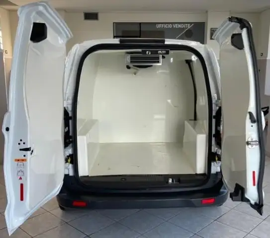 Ford Transit Courier FRIGO TRANSIT COURIER 1.5TDCI 75CV VAN TREND(55KW)