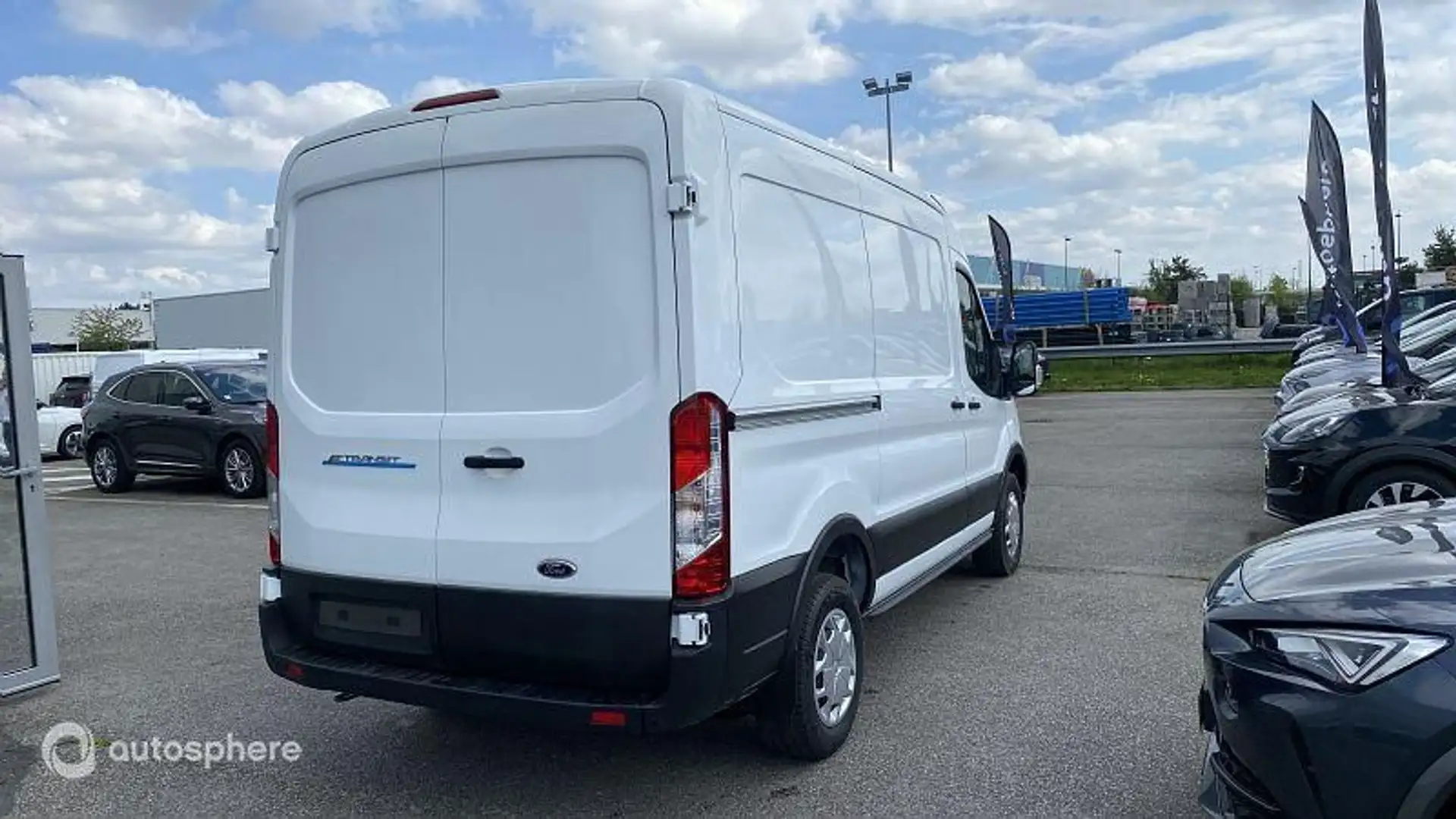 Ford Transit PE 350 L2H2 198 kW Batterie 75/68 kWh Trend Busine - 2