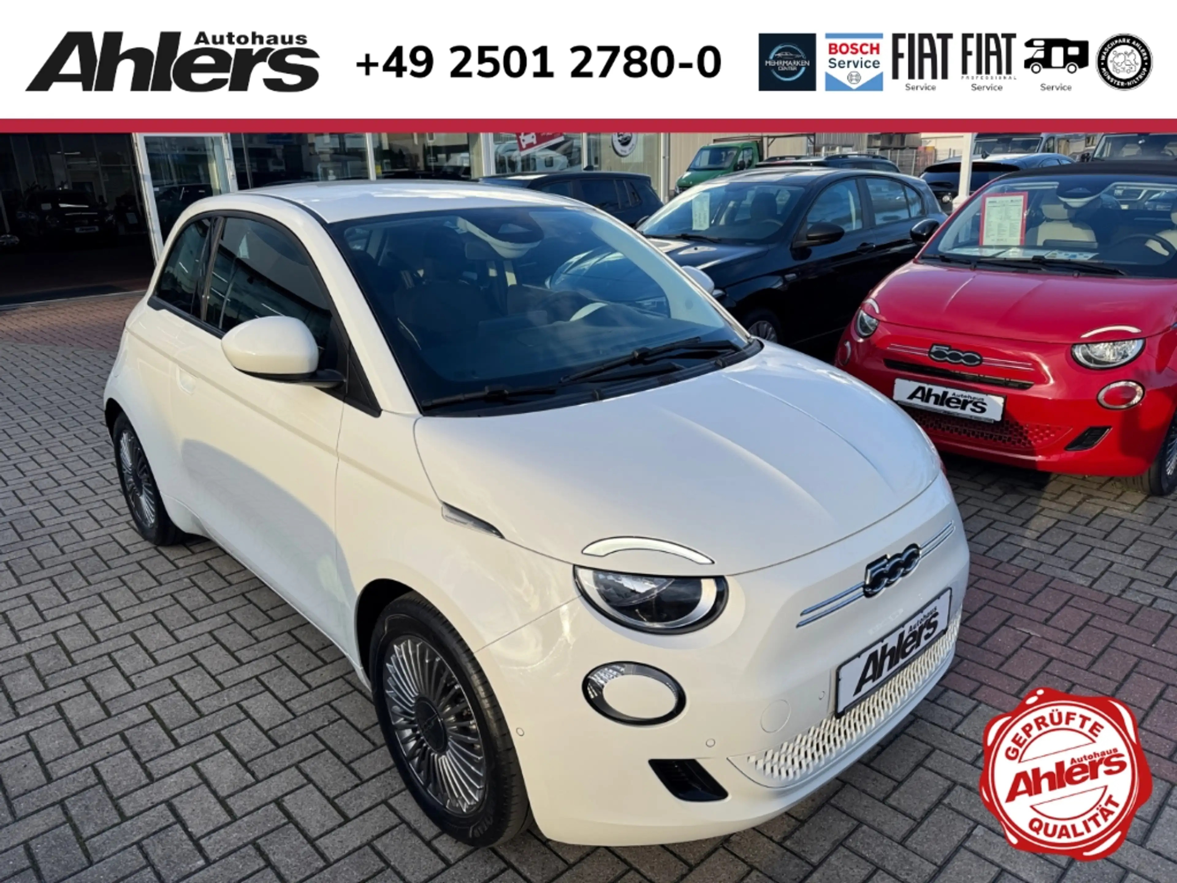 Fiat 500 +KAMERA+SITZHEIZUNG+CARPLAY+TOTWINKEL+PDC+KEYLESS+