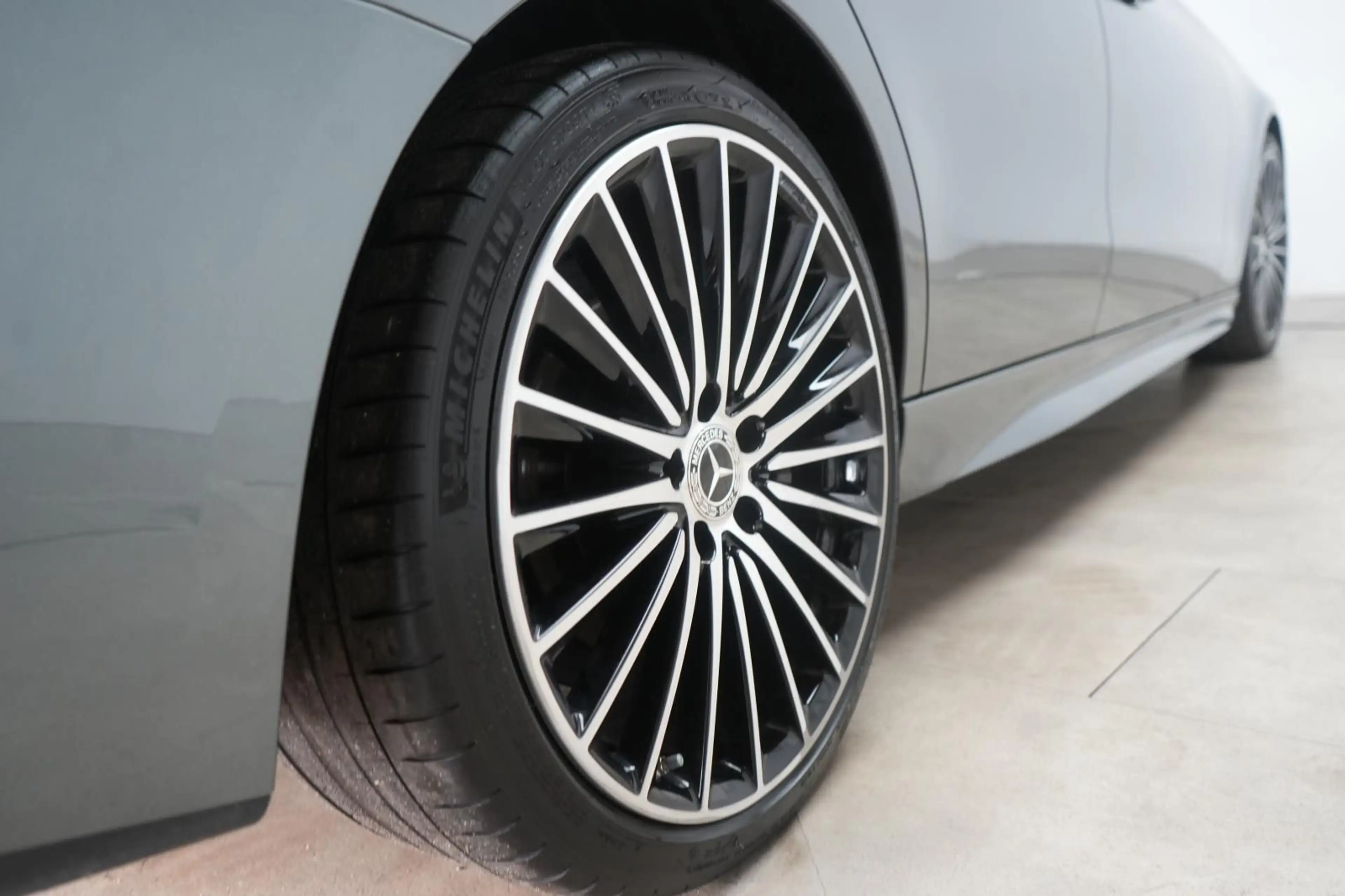 Mercedes-Benz C 300 d T 9G-Tronic AMG Distronic/Kamera/Standhz — photo 13