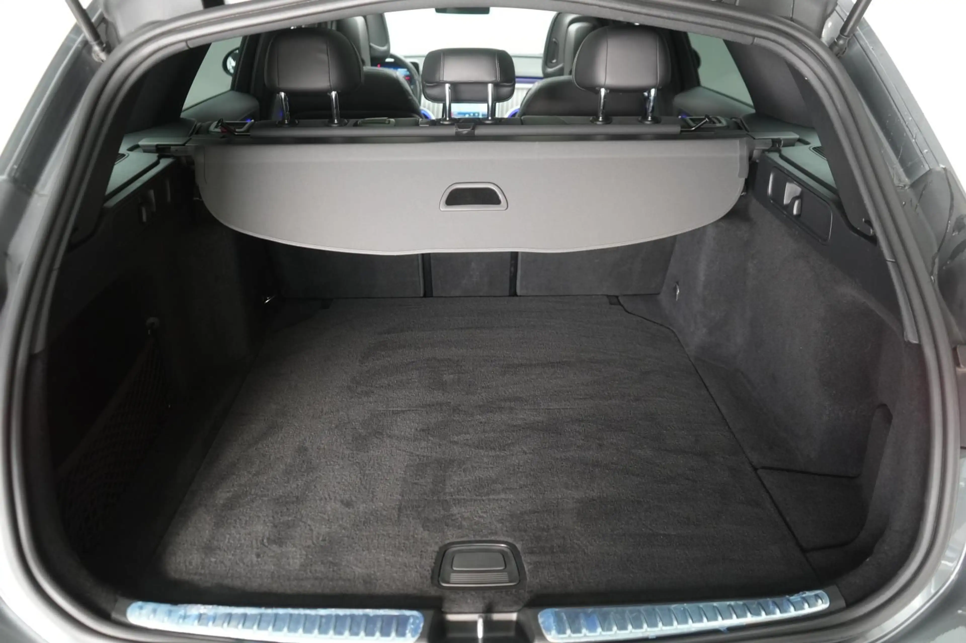Mercedes-Benz C 300 d T 9G-Tronic AMG Distronic/Kamera/Standhz — photo 7