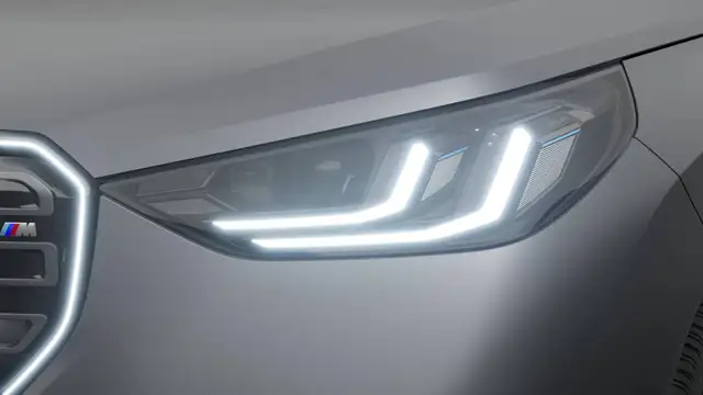 BMW X3 view 6