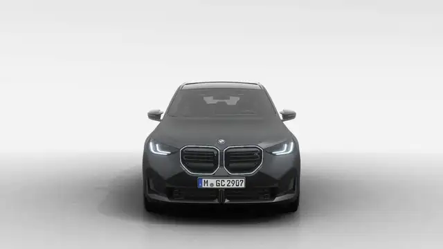 BMW X3 view 3