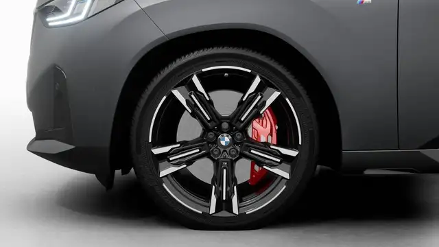 BMW X3 view 7