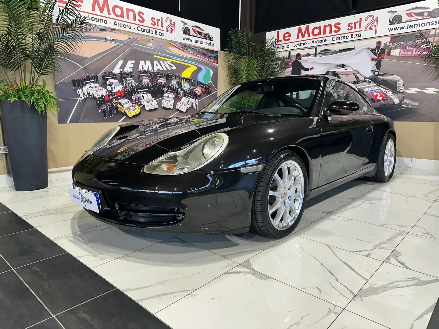 Porsche 911 996 Coupe 3.4 Carrera 4 *Pari al nuovo* Nero - 1