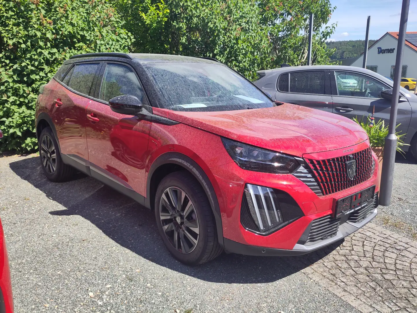 Peugeot 2008 GT 360°Kamera Rouge - 1