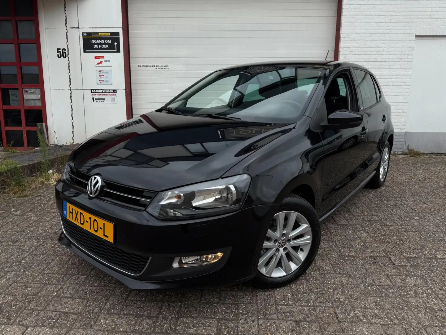 Volkswagen Polo 1.2-12V | STYLE EDITION| AIRCO |CAR PLAY|LUXE UITV Zwart - 1