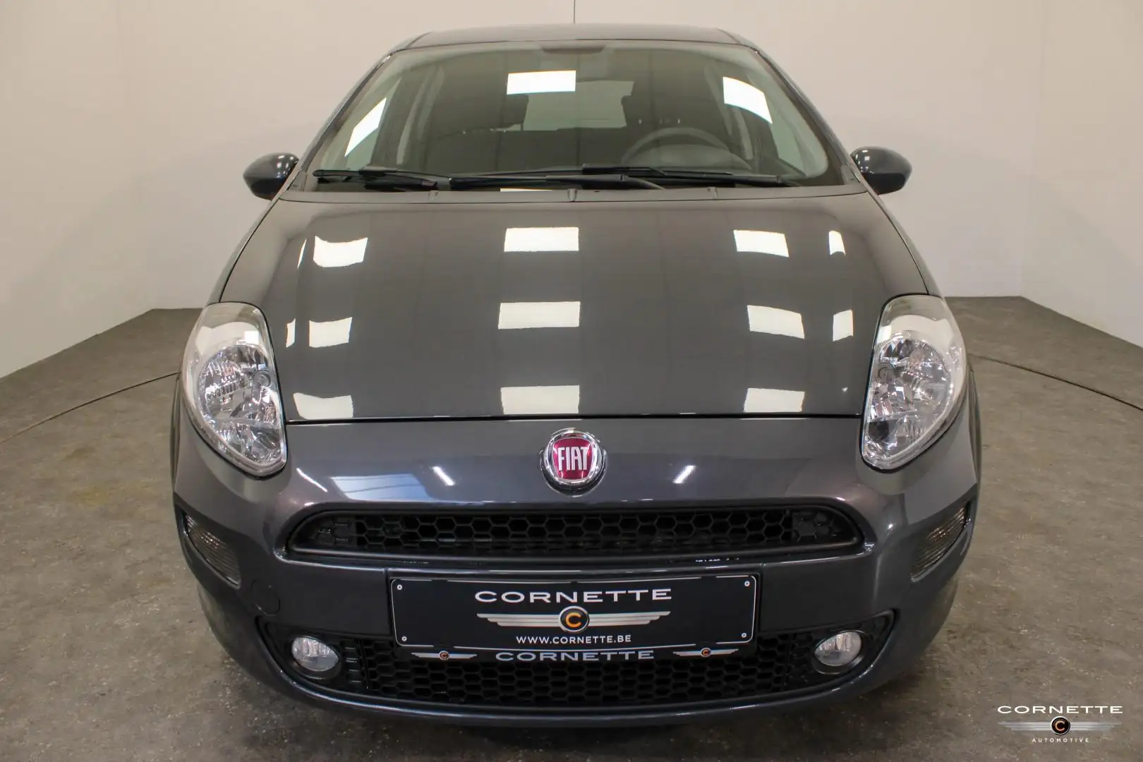 Fiat Punto 1.2 Street 5 deurs Gris - 2
