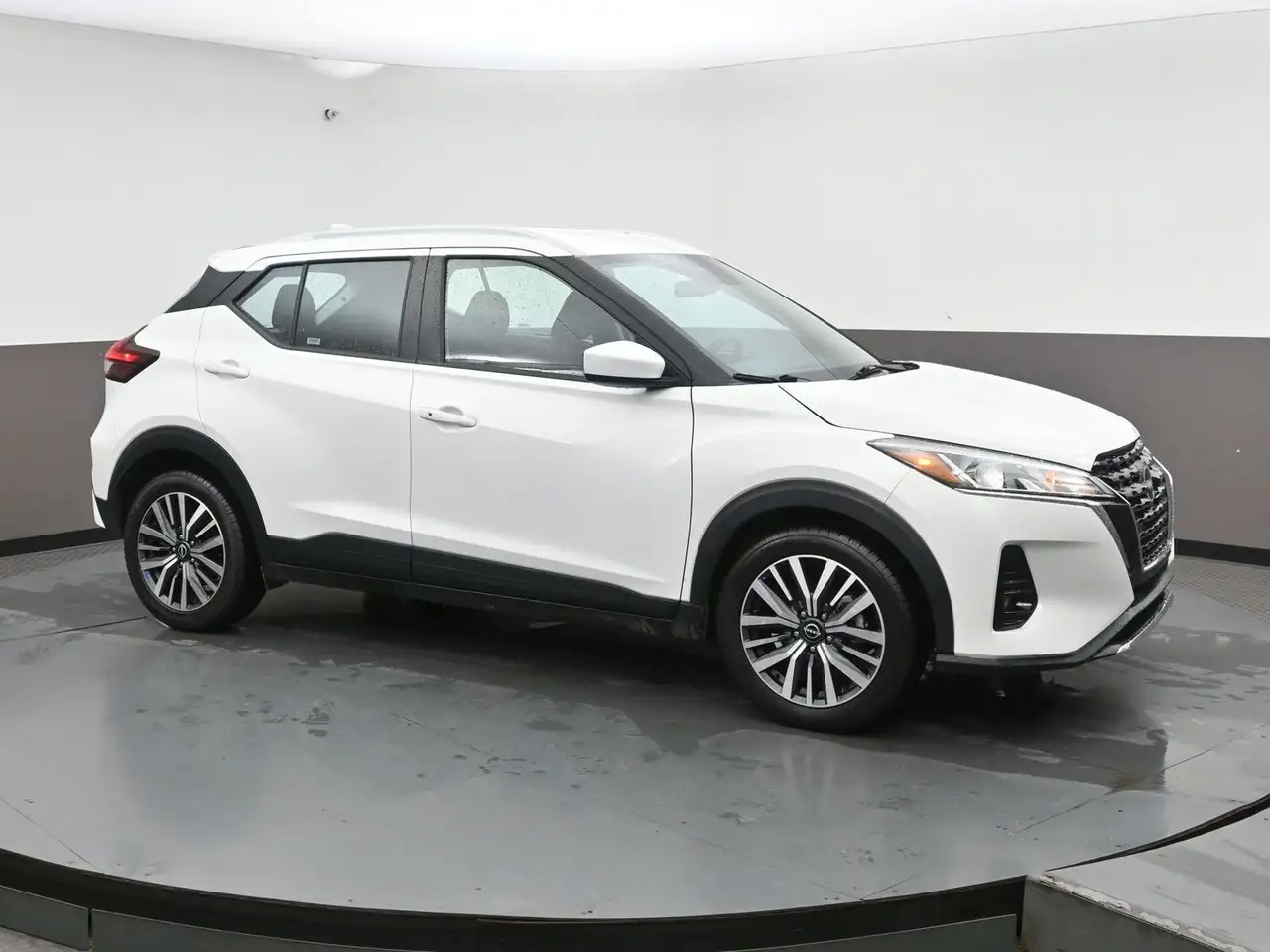 2024 Nissan Kicks