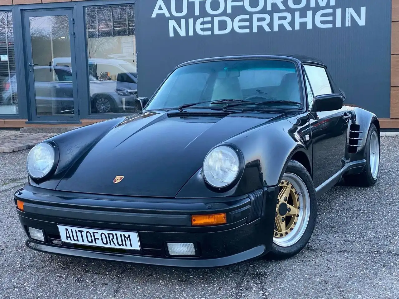 Porsche 911 SC 3.2 CABRIO *GARAGENWAGEN* WERTGUTACHTEN*, foto 1