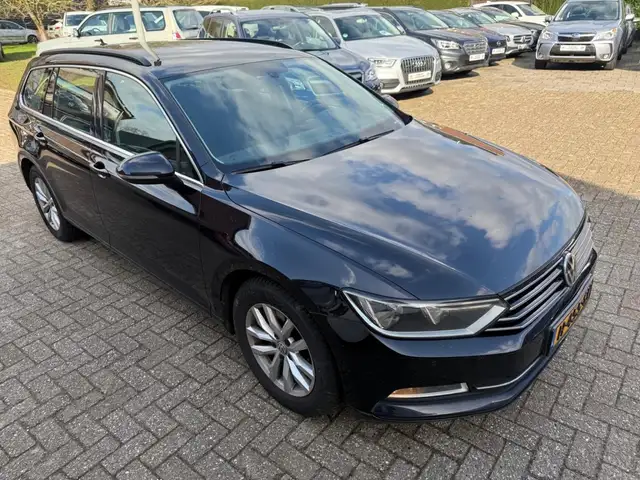 2015 Volkswagen Passat in Black for sale