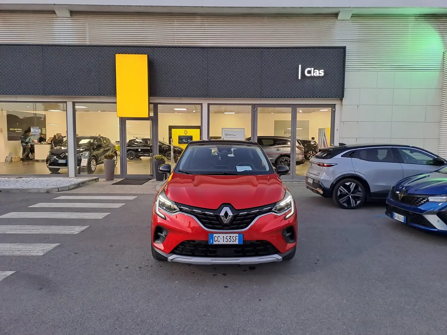 Renault Captur Captur 1.6 E-Tech phev Intens 160cv auto Rosso - 2