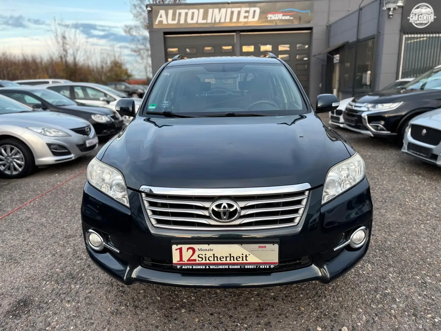 Toyota RAV 4 RAV4 Basis 4X4 Schwarz - 2