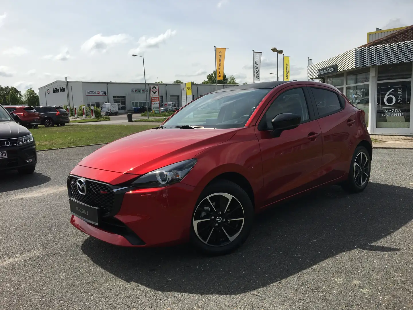 Mazda 2 90PS HOMURA AKA NAV Rojo - 1