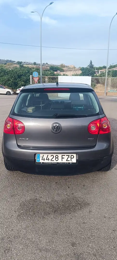 Volkswagen Golf 1.9TDI iGolf 105 - 2