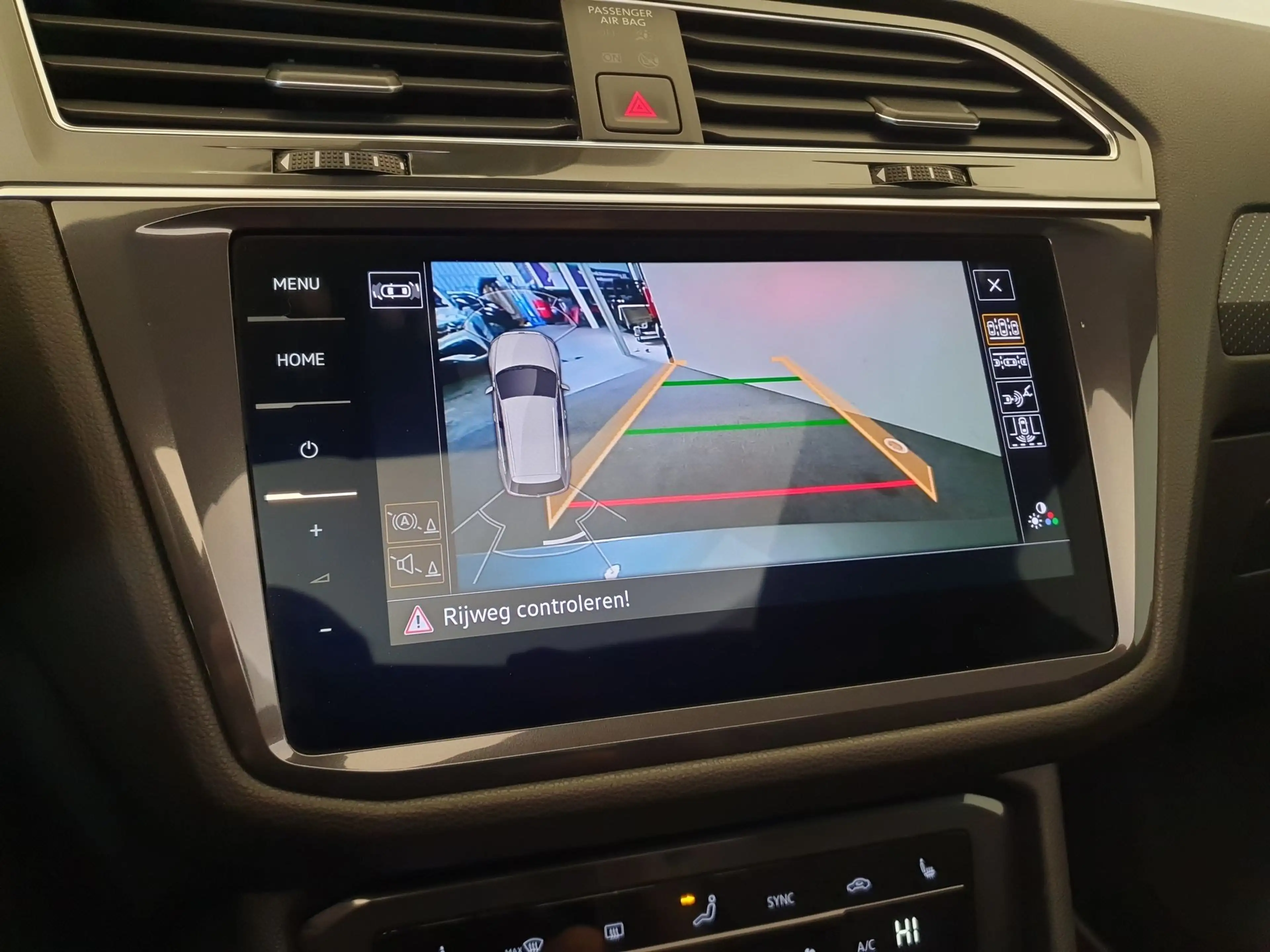 Volkswagen Tiguan Allspace 1.5 TSI R-Line Business+ 7p. Panoramadak, Headup — photo 20