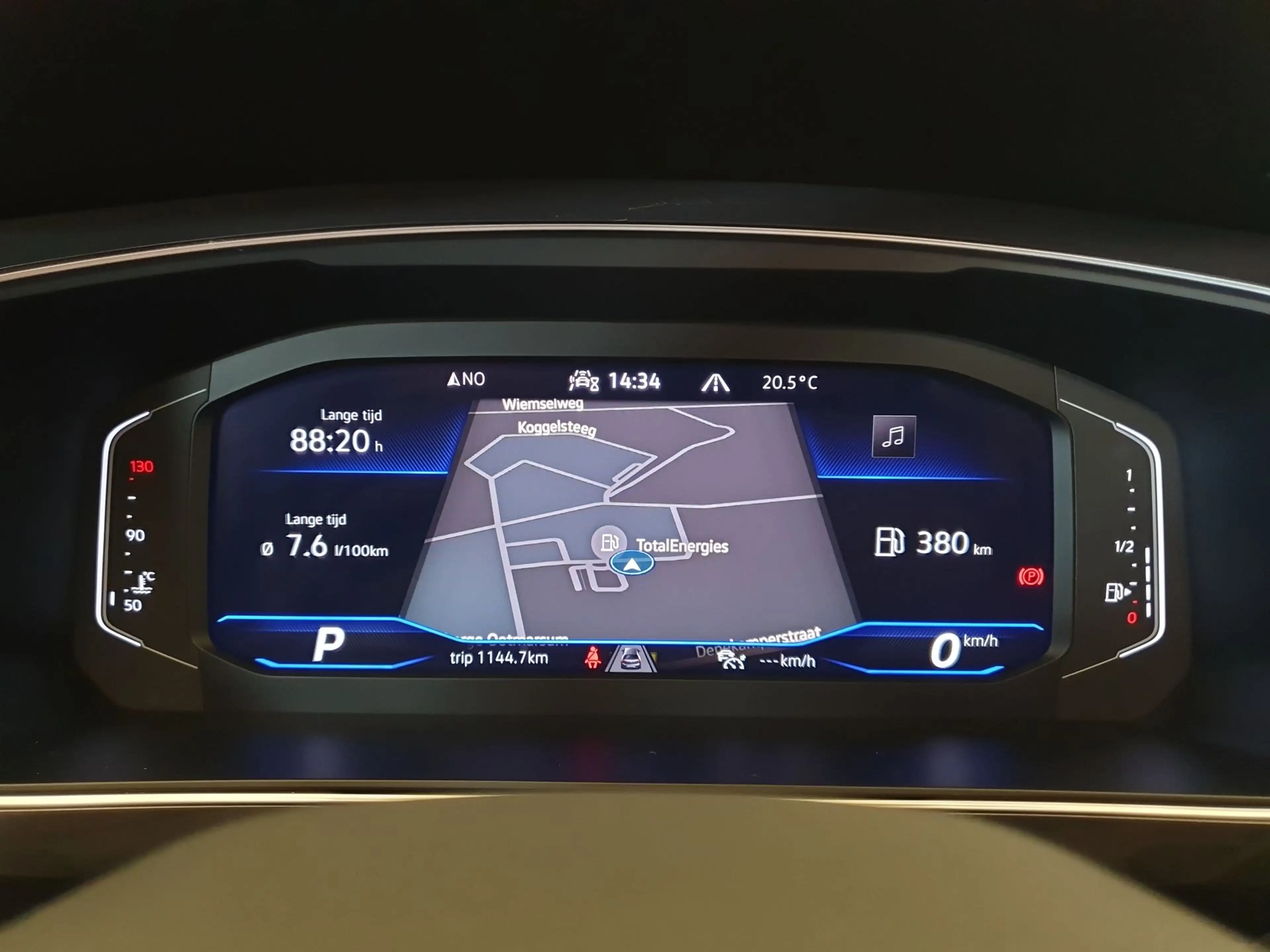 Volkswagen Tiguan Allspace 1.5 TSI R-Line Business+ 7p. Panoramadak, Headup — photo 13