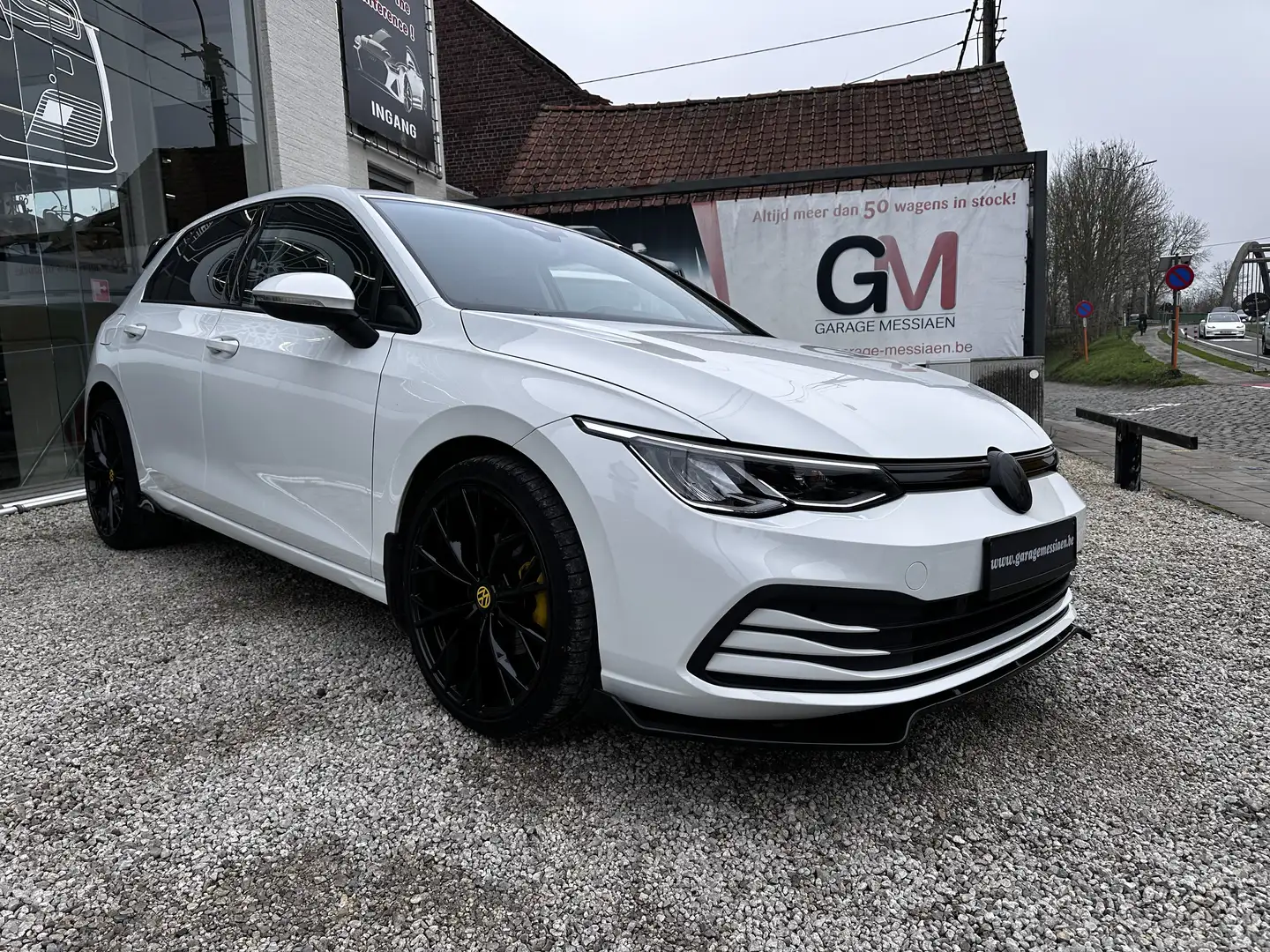 Volkswagen Golf Golf 1.0 TSI OPF Active Blanc - 1