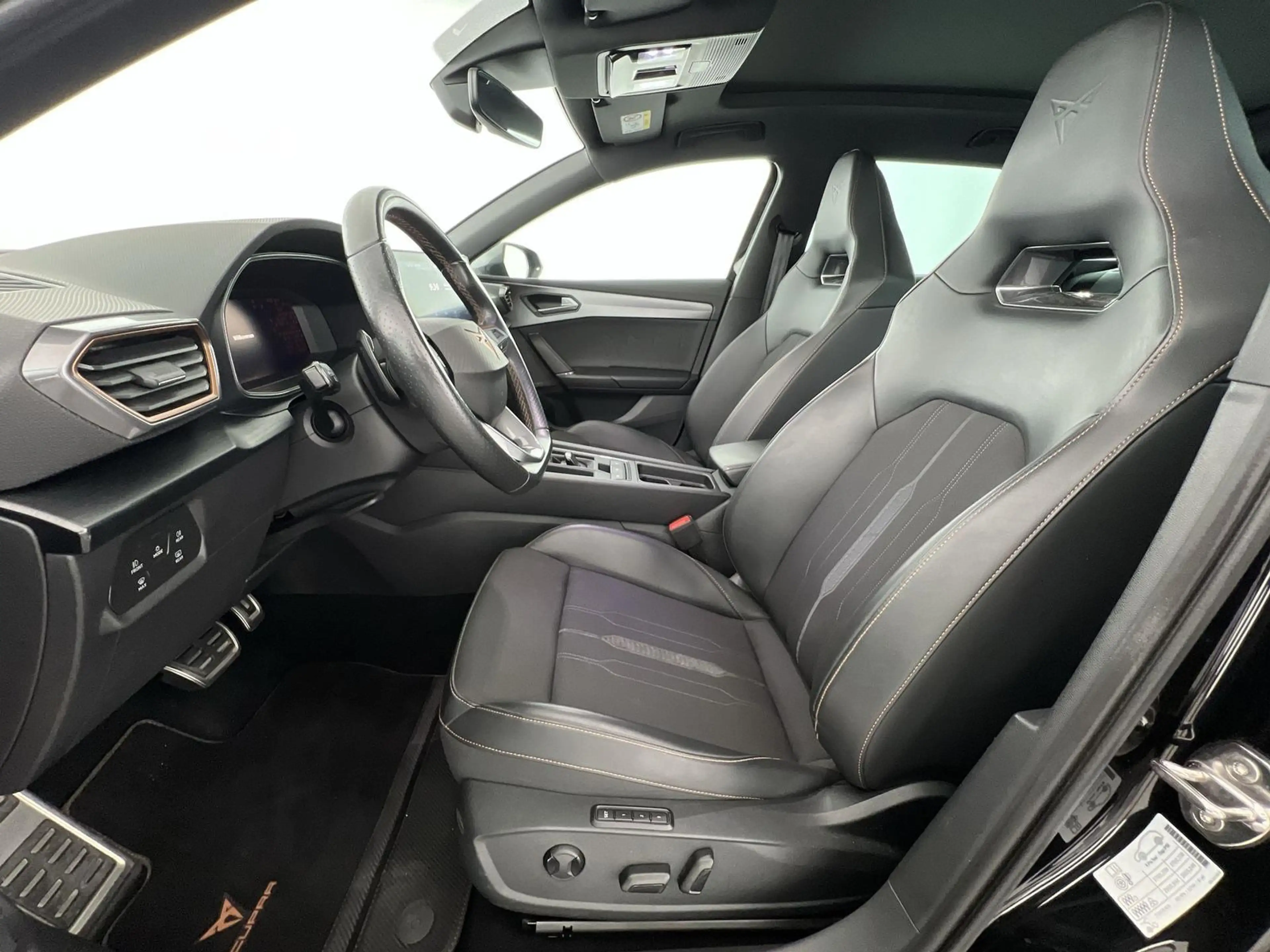 CUPRA Leon Basis 2.0 TSI*PANO*SHZ*RFK*uvm — photo 8