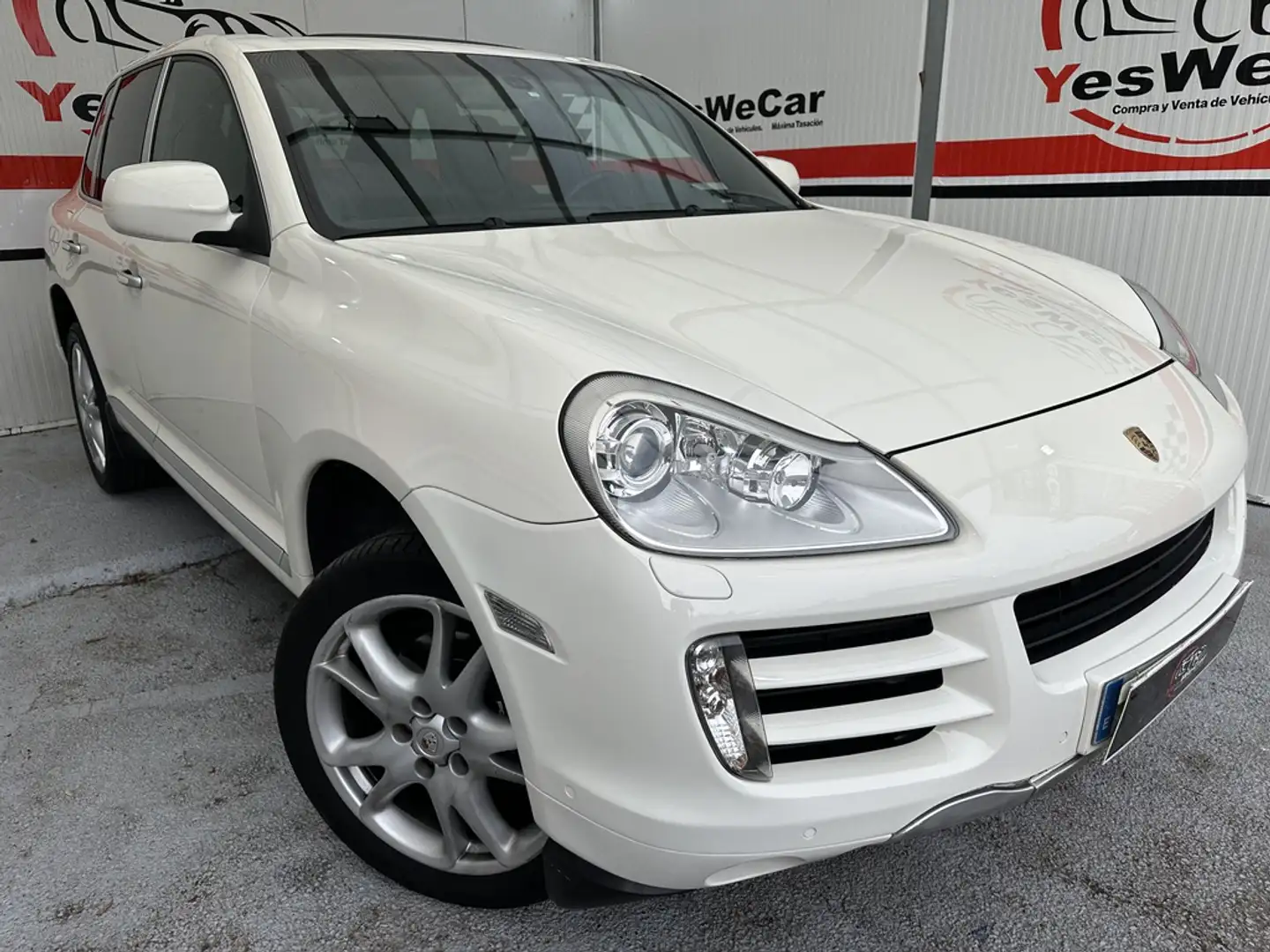 Porsche Cayenne Diesel Aut. Weiß - 1