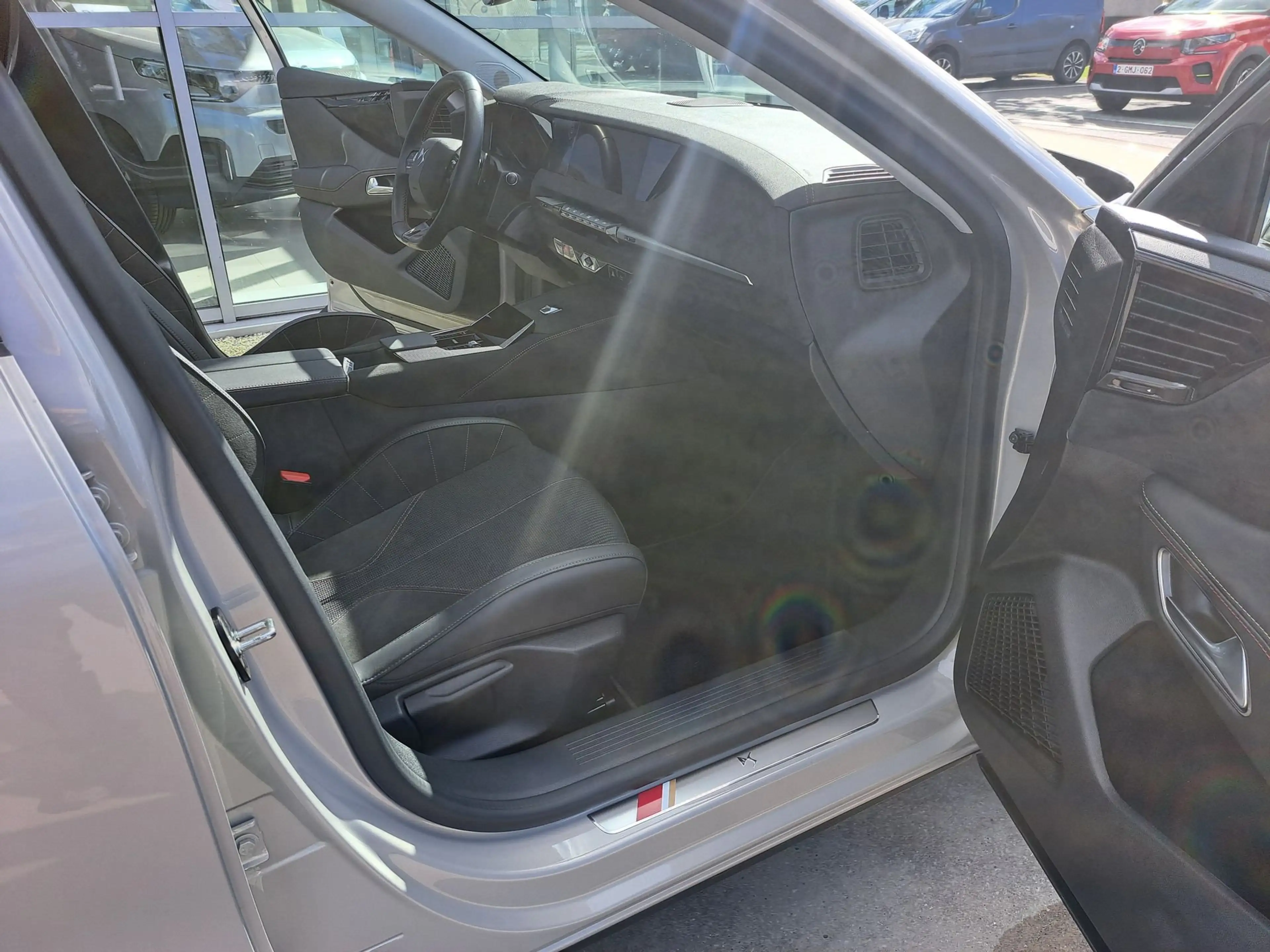DS Automobiles DS 4 1.2 PureTech 130 Performance Line AUTOMAAT — photo 9