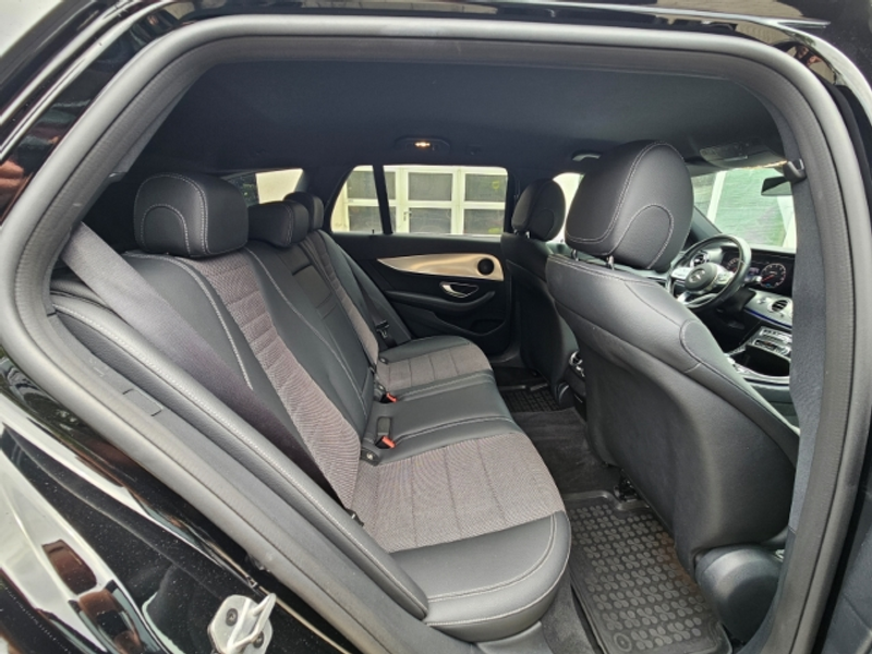 Mercedes-Benz E 200 T-Modell 4-Matic Sportstyle Edition AMG LINE — photo 11