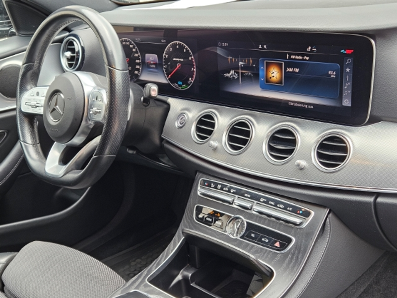 Mercedes-Benz E 200 T-Modell 4-Matic Sportstyle Edition AMG LINE — photo 8