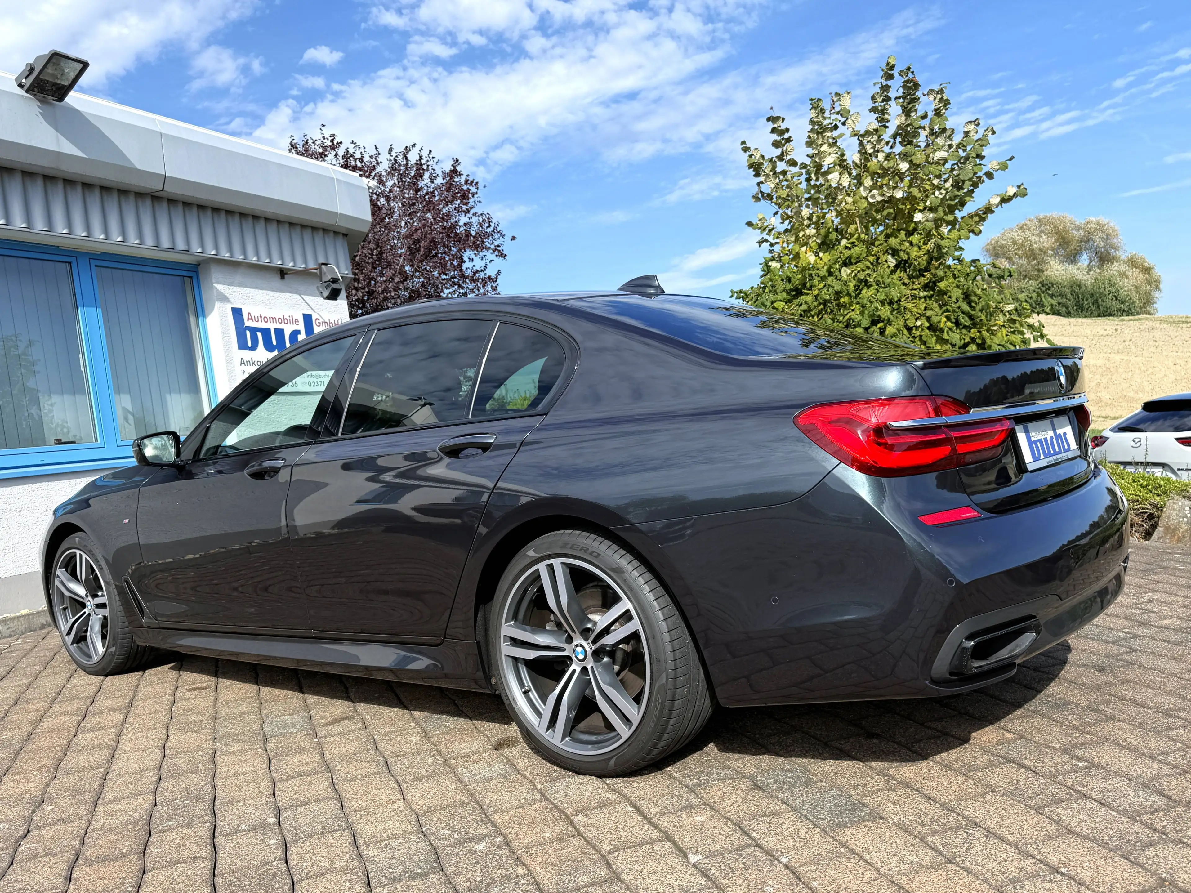 BMW 740 d xDrive Lim. M Sport HUD AHK Standheizung Massage — photo 14