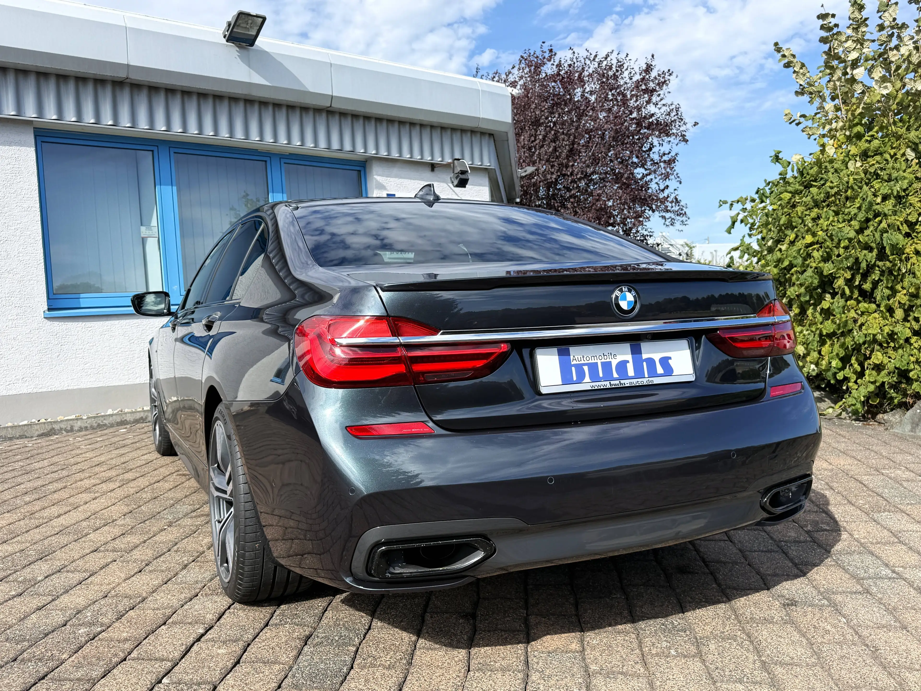 BMW 740 d xDrive Lim. M Sport HUD AHK Standheizung Massage — photo 15