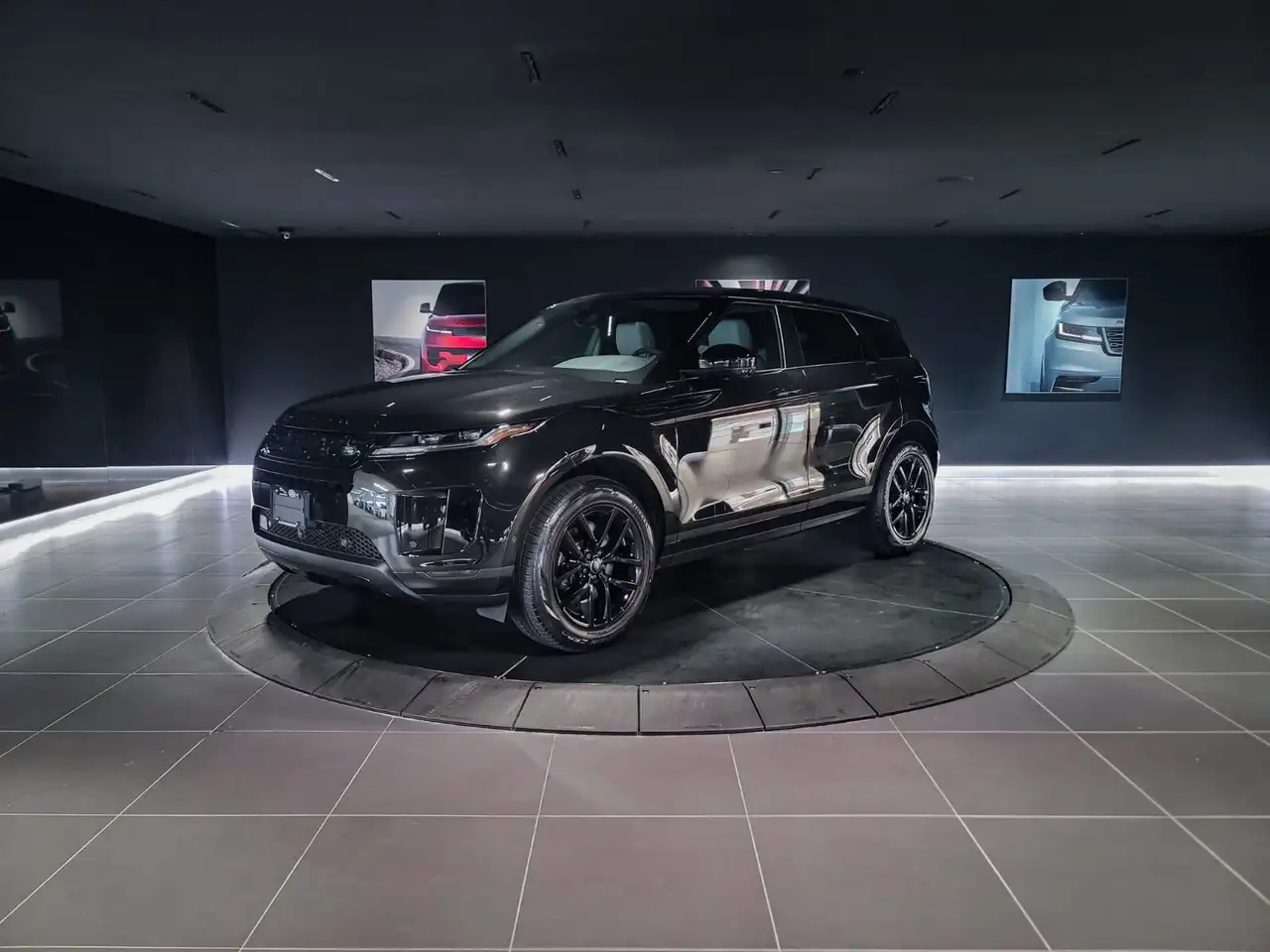 2026 Land Rover Range Rover Evoque
