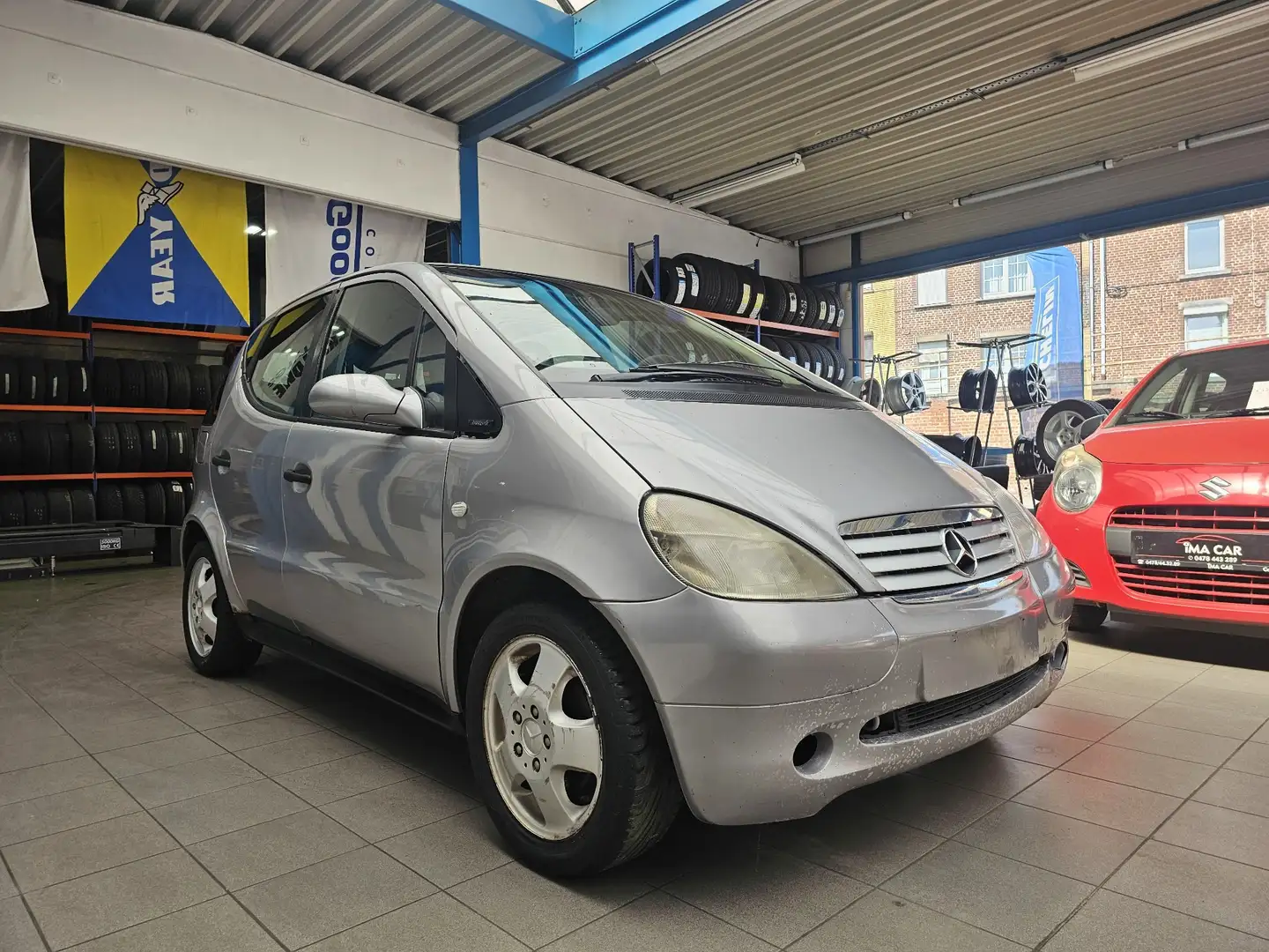 Mercedes-Benz A 170 CDI Avantgarde Gris - 1