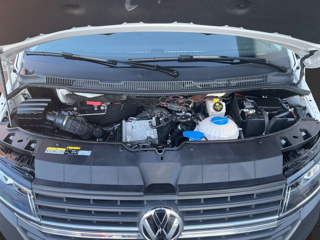 VW T6.1 Caravelle