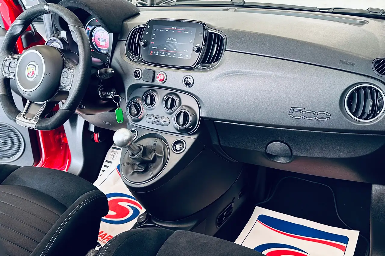 Abarth 695C 2023 — фото 14