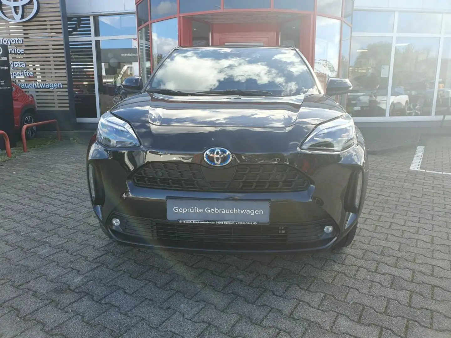 Toyota Yaris Cross Hybrid 1.5 VVT-i Team Deutschland Schwarz - 2