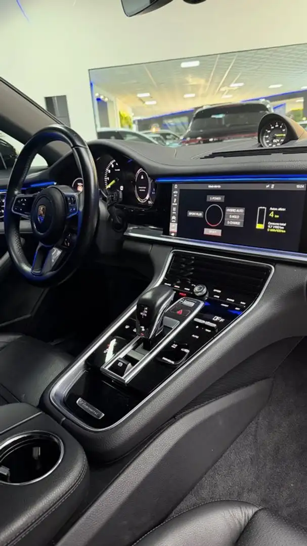 Porsche Panamera 4 e-Hybrid Sport Turismo Negro - 2