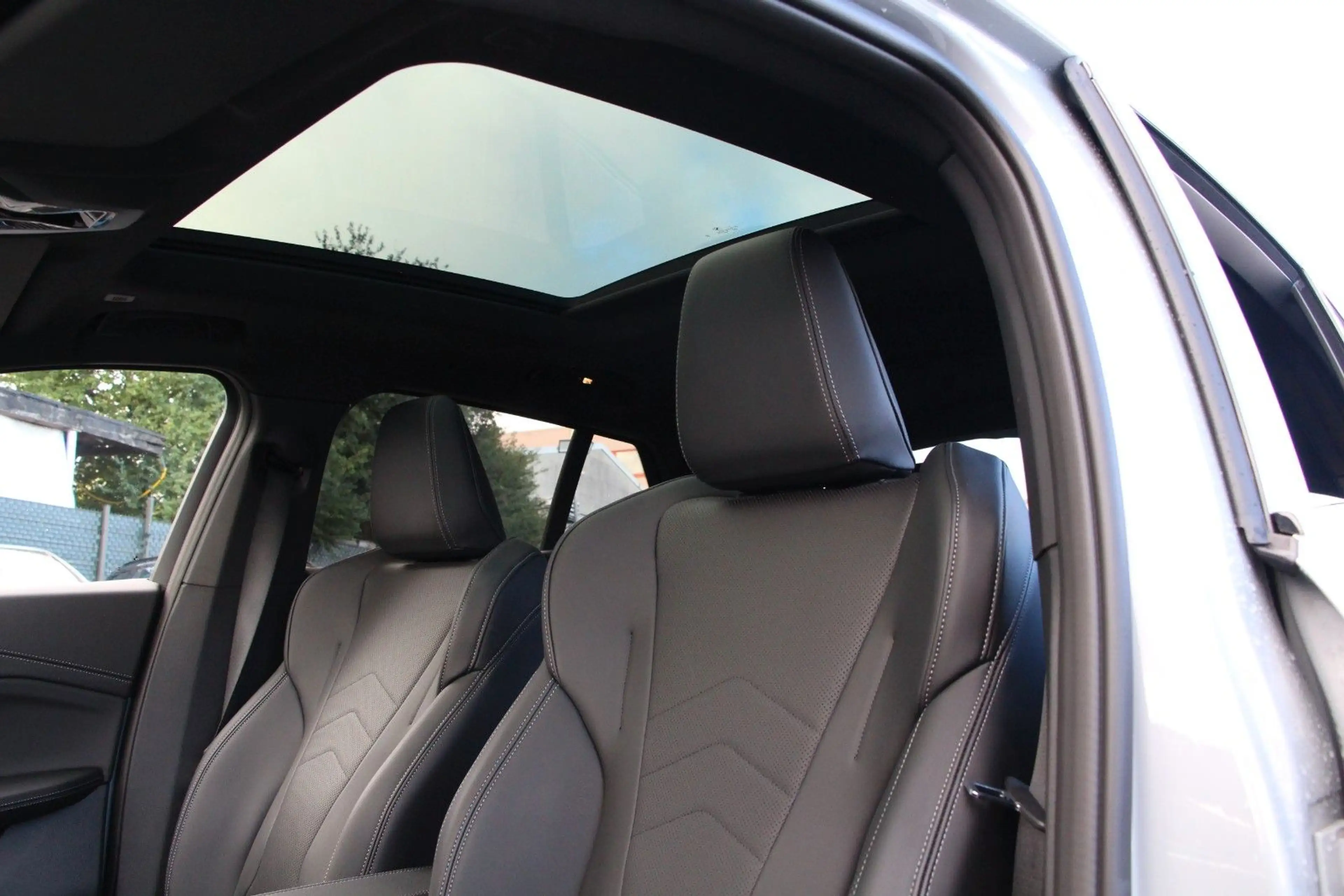 BMW X2 20d xDrive LEDER*PANORAMA*PREMIUM M Sport — photo 11