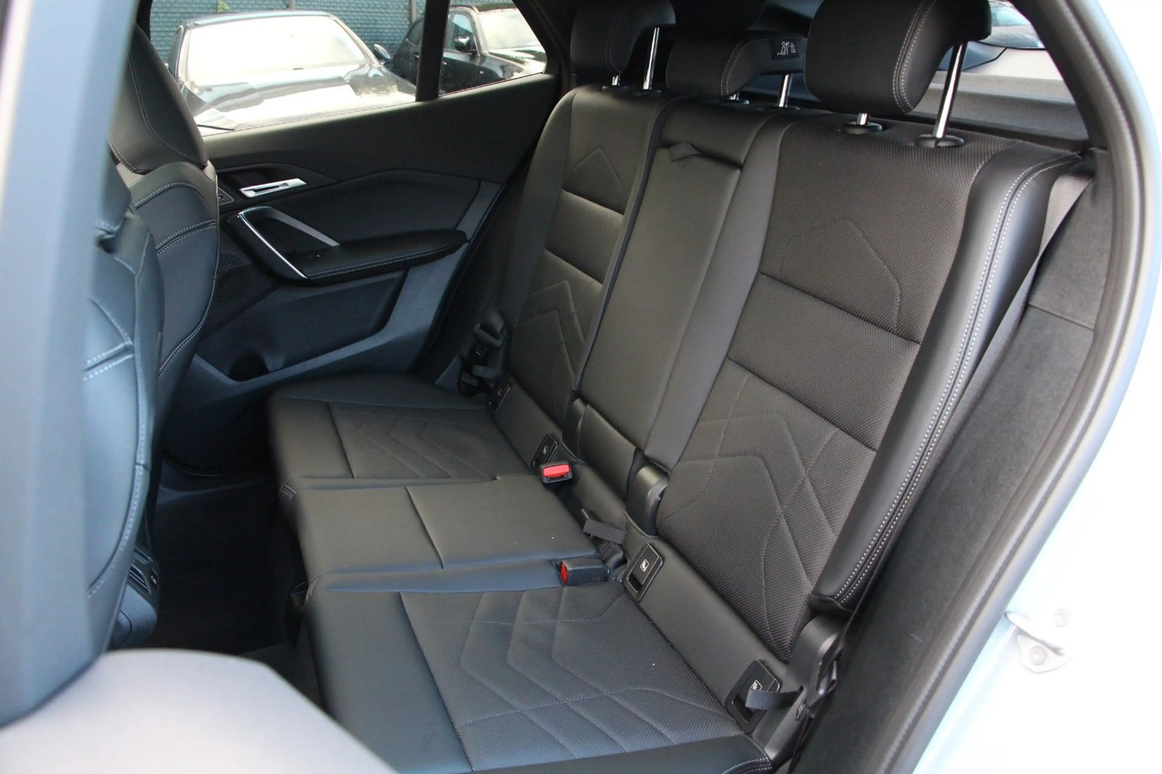 BMW X2 20d xDrive LEDER*PANORAMA*PREMIUM M Sport — photo 10