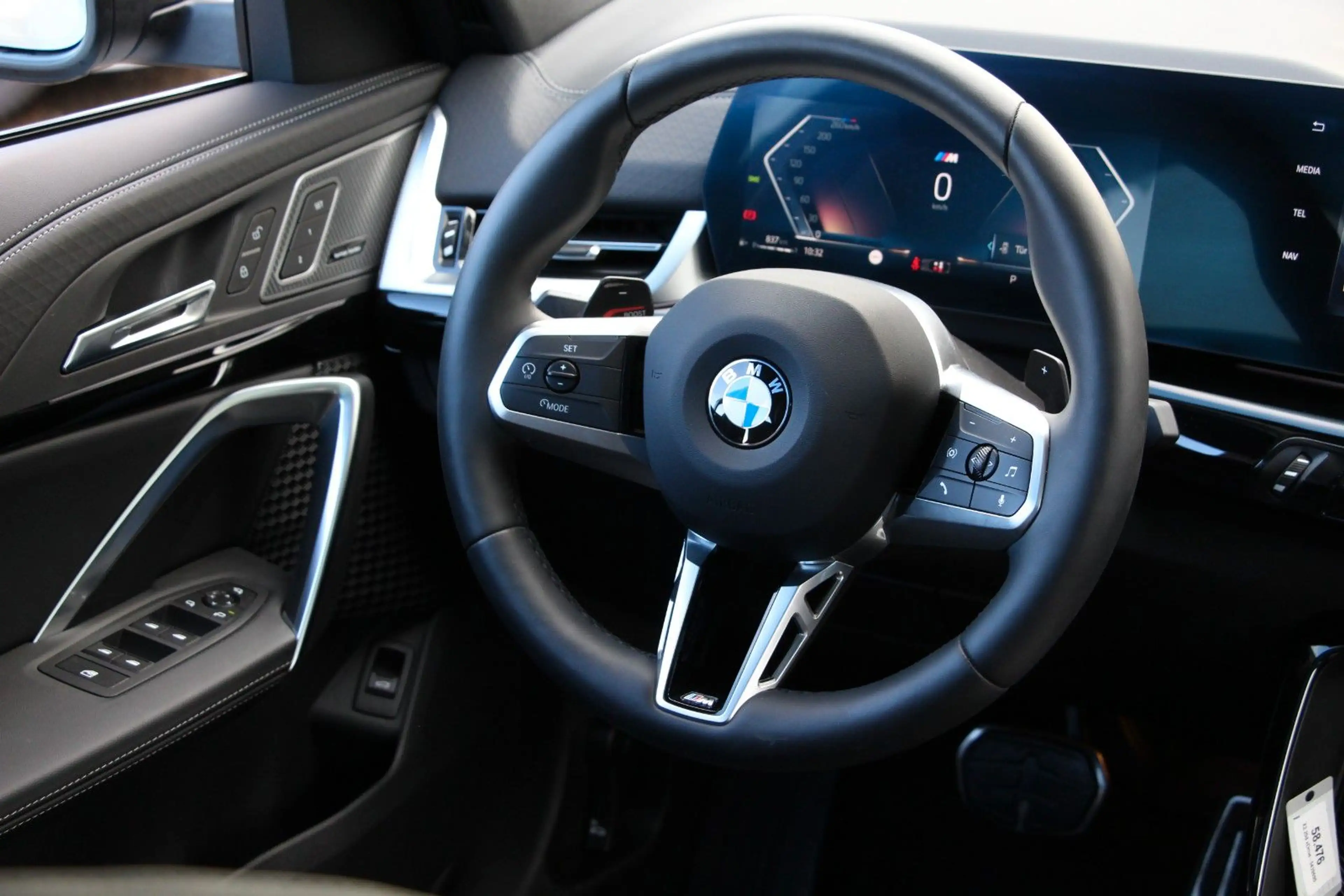BMW X2 20d xDrive LEDER*PANORAMA*PREMIUM M Sport — photo 8