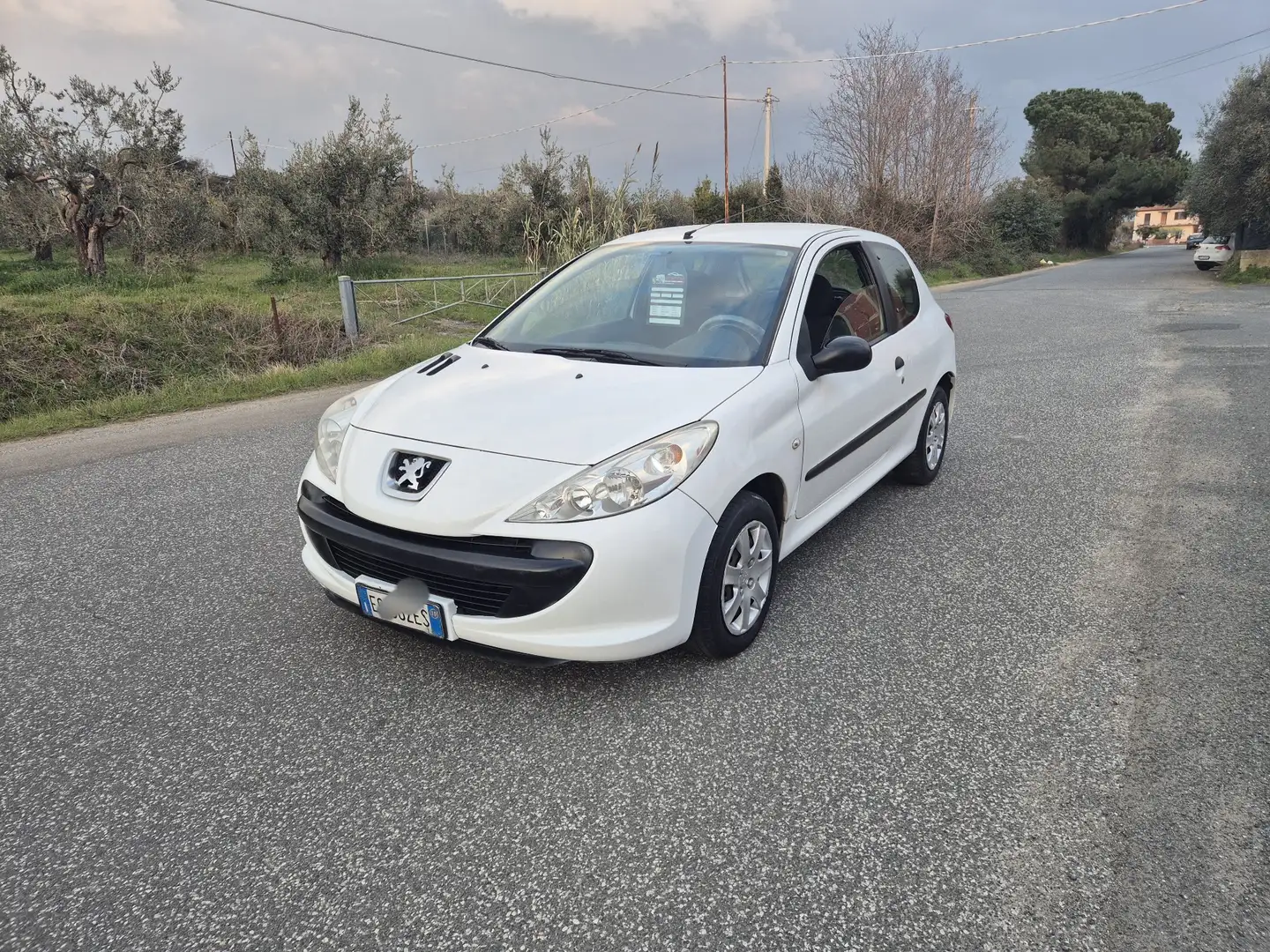 Peugeot 206 Plus 3p 1.1 Trendy - 1