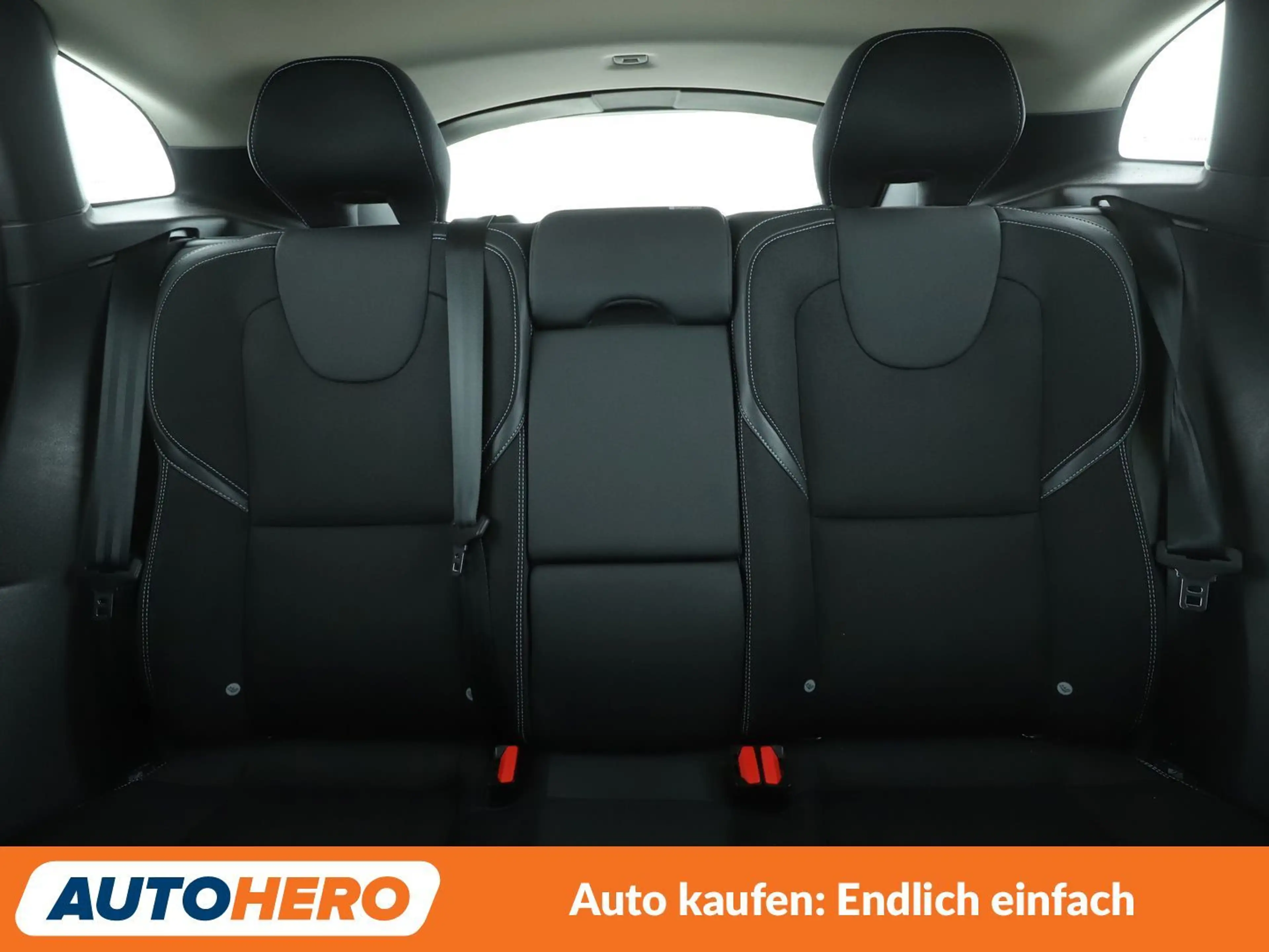 Volvo V40 2.0 T2 Momentum*TEMPO*PDC*SHZ*ALU*KLIMA*LIM* — photo 15
