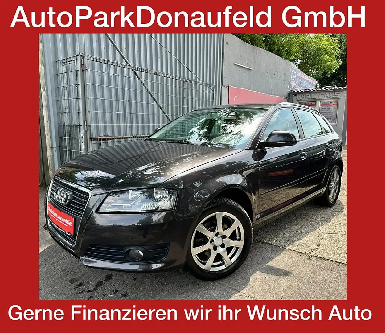 Audi A3 SB Attraction 1,6 TDI DPF*ERSTBESITZ*NEUES PICK... Schwarz - 1