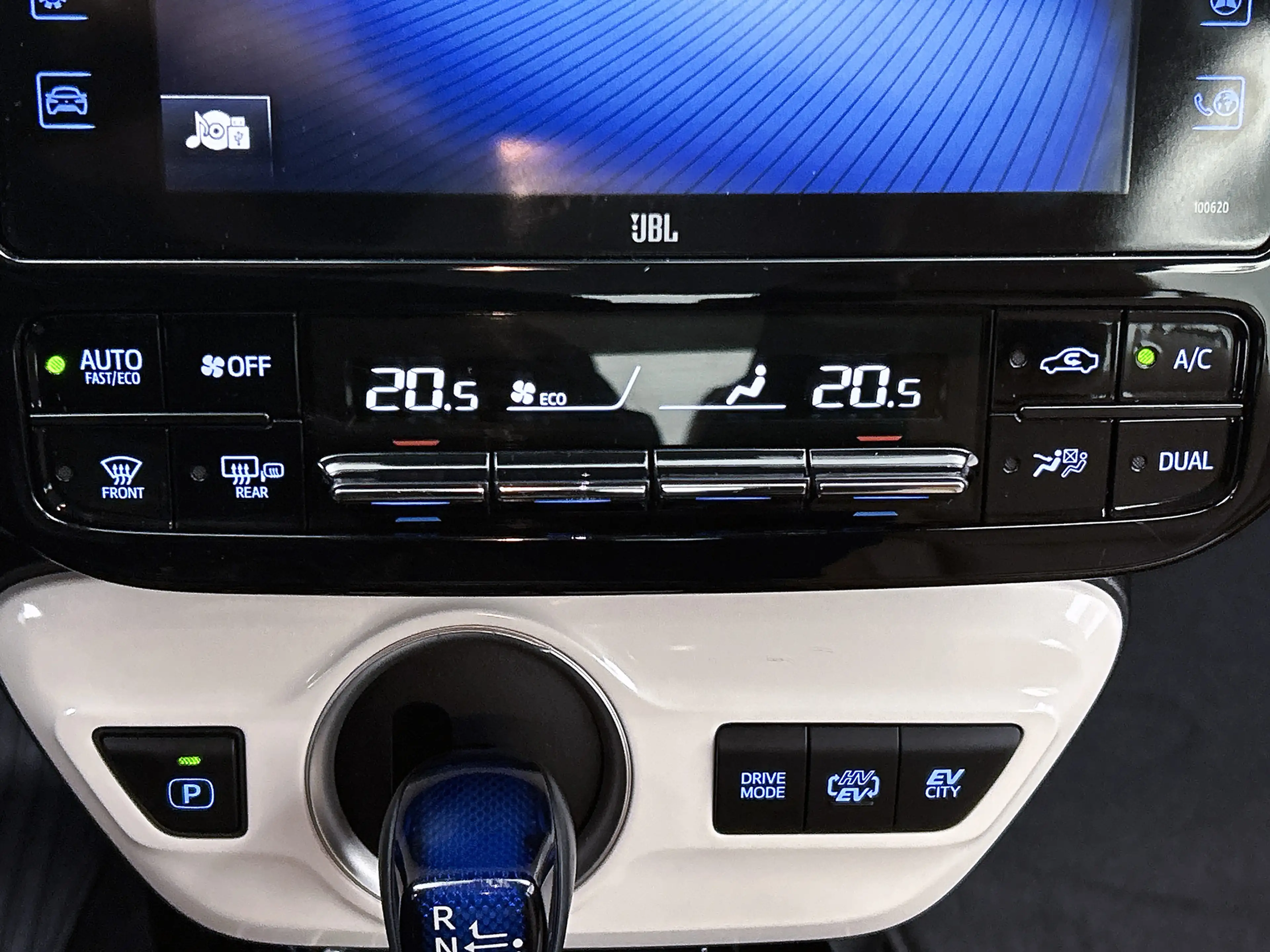 Toyota Prius 1.8 Plug-in Business Plus | Achteruitrijcamera | H — photo 10