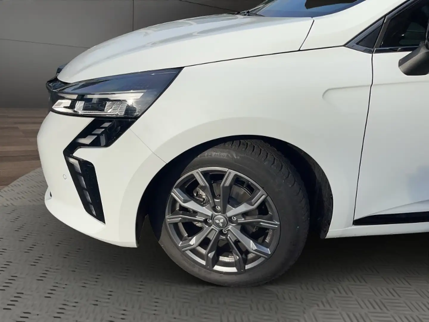 Mitsubishi Colt EDITION 1.0 T-Benziner 6-Gang Weiß - 2