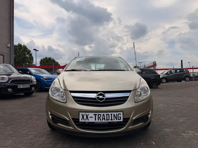 Opel Corsa view 2