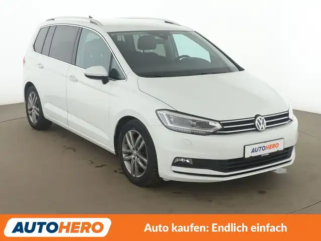 Volkswagen Touran view 8